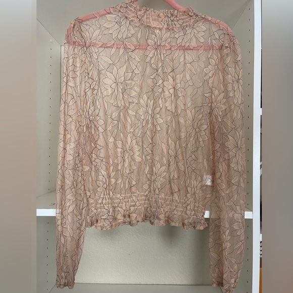 Anthropologie Peach Lace Blouse. Size L - Picture 5 of 7
